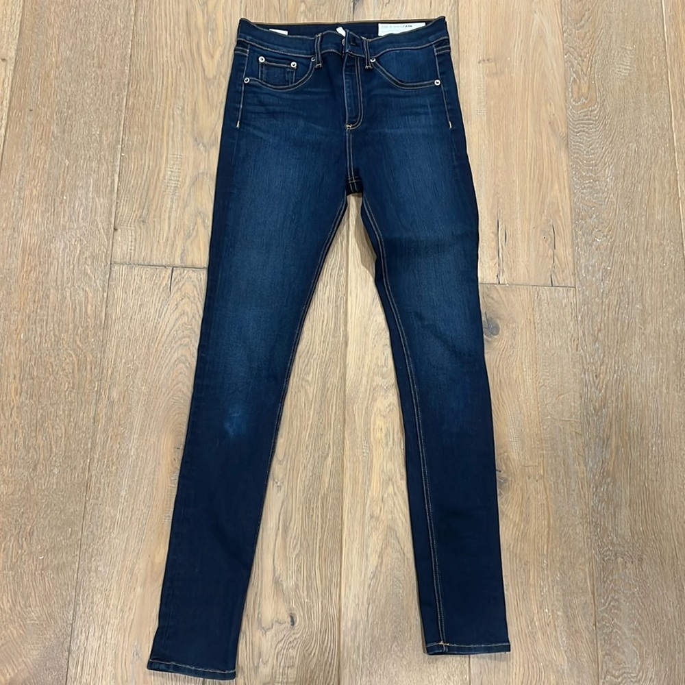 Rag and Bone high rise skinny 28